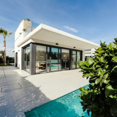 Passive Real Estate Investing: Top Benefits & Strategies