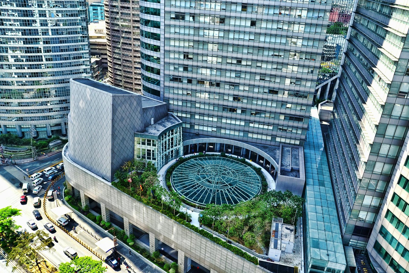 How to Make Money with Commercial Real Estate