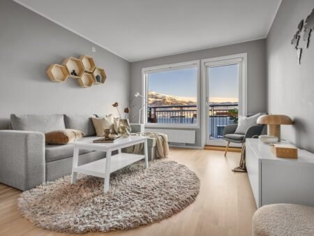 7 Benefits of Private Real Estate Investing You Need to Know